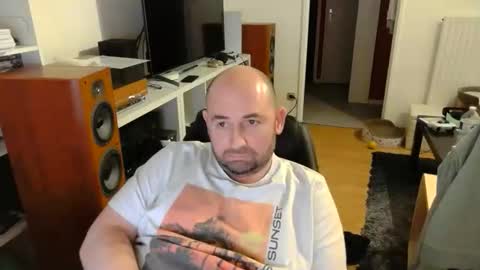 Snapshot of bennn54 chatting on February 2026 06:30:01 PM Ben online show from February 2026 06:30:01 PM