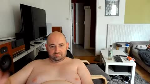 Snapshot of bennn54 chatting on August 2026 01:43:01 PM Ben online show from August 2026 01:43:01 PM