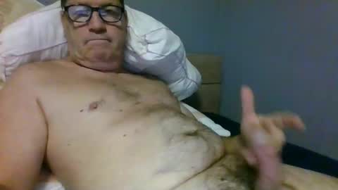 Snapshot of bennybutterfly007 chatting on December 2024 12:55:02 PM bennybutterfly007 online show from December 2024 12:55:02 PM