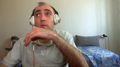 bentish online show from April 2026 06:09:02 AM