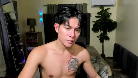 Snapshot of bentlyfuck chatting on December 2025 03:25:02 AM bentlyfuck online show from December 2025 03:25:02 AM