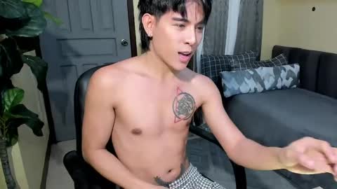 bentlyfuck online show from May 2026 12:37:01 AM