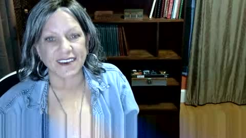 Snapshot of bentmountain chatting on April 2026 03:22:02 AM DeniseDavid online show from April 2026 03:22:02 AM