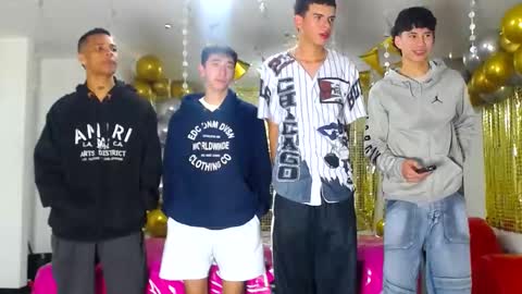 benz boys online show from January 2025 12:10:01 PM