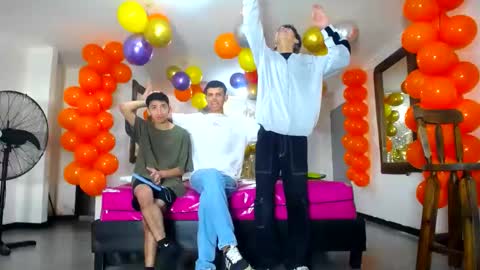 benz boys online show from March 2025 12:09:02 PM