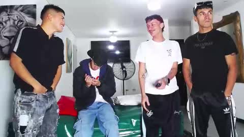 benz boys online show from September 2025 12:09:01 PM