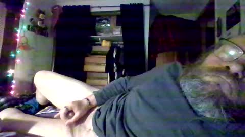 bergeeric1970 online show from March 2026 03:32:01 AM