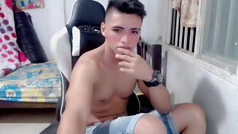 Bergon77 online show from January 2025 12:22:02 AM