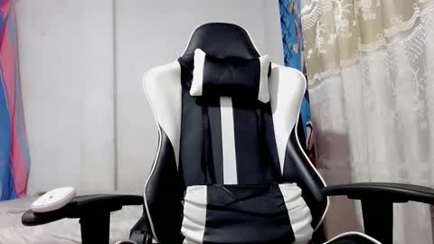 Bergon77 online show from March 2025 12:52:02 PM