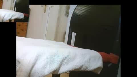 Snapshot of bernardo1968 chatting on December 2024 05:54:02 PM bernardo1968 online show from December 2024 05:54:02 PM