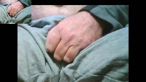 Snapshot of bernardo1968 chatting on November 2025 01:10:02 PM bernardo1968 online show from November 2025 01:10:02 PM