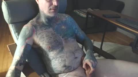 bernhard666 online show from January 2025 06:19:02 PM