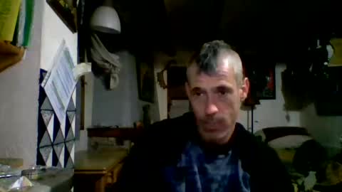 bernichaoss77 online show from February 2025 05:56:02 PM