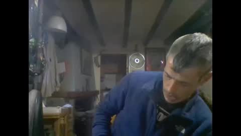 bernichaoss77 online show from March 2025 05:43:02 PM