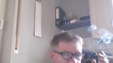 bernie6004 online show from June 2026 10:52:01 AM