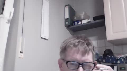 bernie6004 online show from July 2026 11:56:01 PM