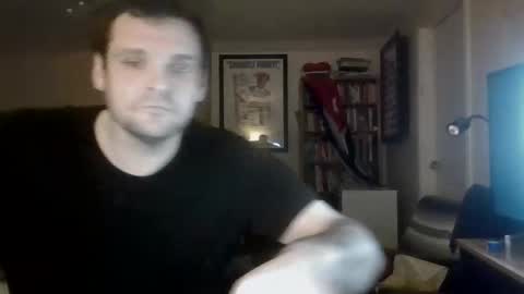 Bernie online show from March 2026 03:32:01 AM