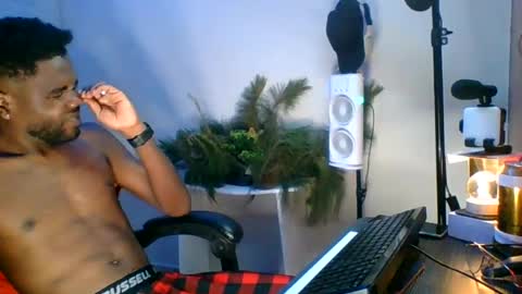 Snapshot of berry297392 chatting on August 2026 05:50:02 AM Suamys online show from August 2026 05:50:02 AM