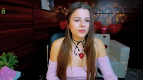 Alma online show from February 2025 08:15:01 PM