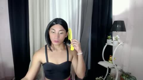 Snapshot of berry_shantal chatting on February 2026 02:15:01 PM berry_shantal online show from February 2026 02:15:01 PM