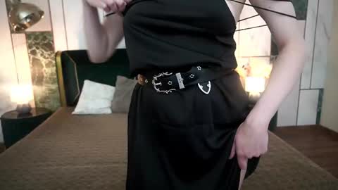 Snapshot of berrydiva chatting on July 2026 08:22:01 PM Violette online show from July 2026 08:22:01 PM