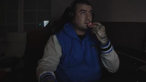 berto3389 online show from February 2026 12:52:02 AM