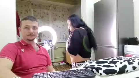 Snapshot of best_ass2000 chatting on November 2025 09:17:01 PM best_ass2000 online show from November 2025 09:17:01 PM