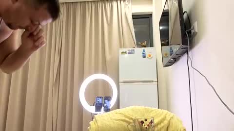 best_ass2000 online show from May 2026 08:07:01 PM