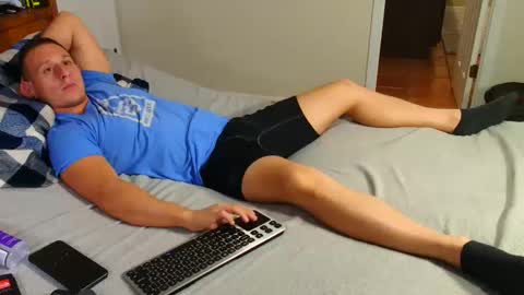 Snapshot of bestcockhere chatting on February 2025 04:09:02 AM twitter zack1fisher online show from February 2025 04:09:02 AM