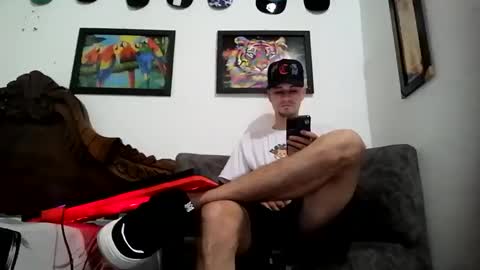 Andres online show from February 2025 10:47:02 PM