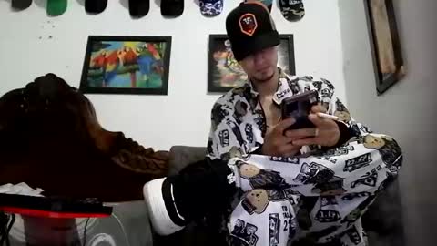 Andres online show from February 2025 11:03:01 PM