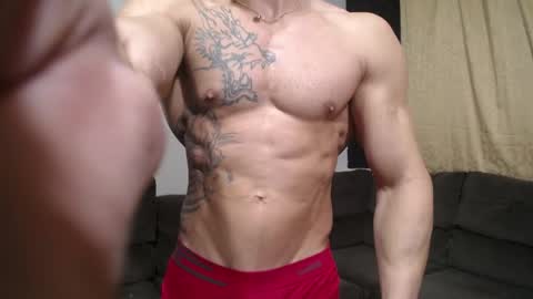 Snapshot of bestmuscle chatting on April 2026 09:28:02 PM bestmuscle online show from April 2026 09:28:02 PM