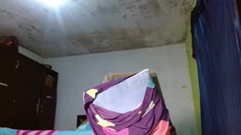 Snapshot of bethanywilsom chatting on December 2024 12:20:02 PM Bethany Wilson online show from December 2024 12:20:02 PM