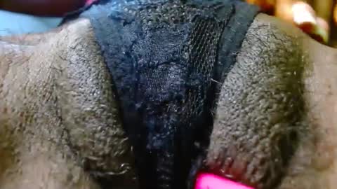 Snapshot of bethanywilsom chatting on January 2025 08:04:01 PM Bethany Wilson online show from January 2025 08:04:01 PM