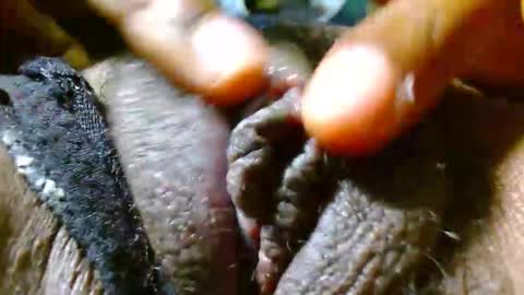 Snapshot of bethanywilsom chatting on November 2025 05:44:02 PM Bethany Wilson online show from November 2025 05:44:02 PM