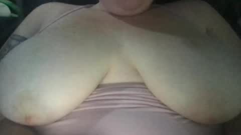 Snapshot of bethw3348 chatting on September 2025 04:50:02 PM bethw3348 online show from September 2025 04:50:02 PM