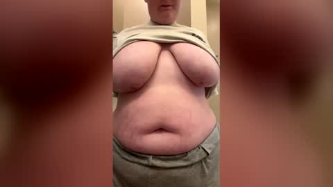 Snapshot of bethw3348 chatting on December 2025 08:05:02 PM bethw3348 online show from December 2025 08:05:02 PM