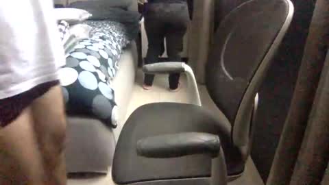 Snapshot of betoooox chatting on November 2025 01:45:02 PM Virtual Gentleman online show from November 2025 01:45:02 PM