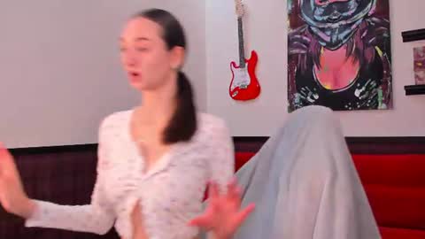 Snapshot of betty_watts chatting on July 2026 01:52:01 AM Kelly online show from July 2026 01:52:01 AM