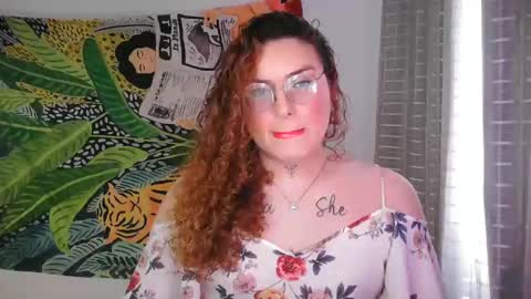 bettytaylor23 online show from November 2025 07:35:01 PM