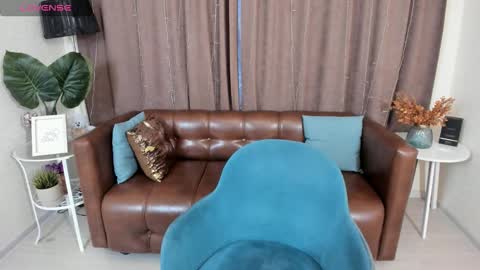 Snapshot of bettyurbane chatting on January 2025 04:16:02 AM Mila Sweet online show from January 2025 04:16:02 AM