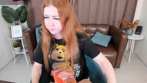 Snapshot of bettyurbane chatting on January 2025 07:18:01 AM Mila Sweet online show from January 2025 07:18:01 AM