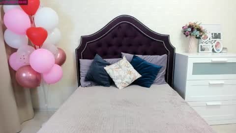 Snapshot of bettyurbane chatting on February 2025 04:31:01 AM Mila Sweet online show from February 2025 04:31:01 AM