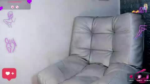 Snapshot of betzabeth_miller chatting on February 2025 03:32:01 AM betzabeth miller online show from February 2025 03:32:01 AM