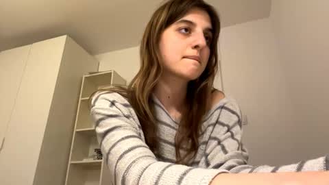 Lina online show from May 2026 05:29:01 PM