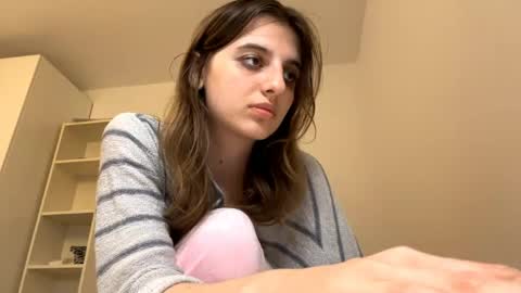 Lina online show from May 2026 06:16:02 PM