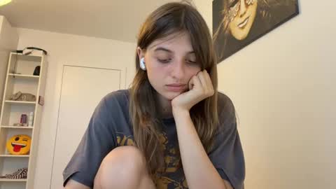 Lina online show from August 2026 05:33:02 PM