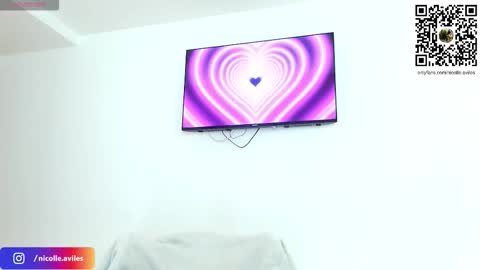 Snapshot of beuty_goddes777 chatting on November 2025 09:17:02 AM Nicolle Aviles online show from November 2025 09:17:02 AM