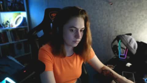 beverly_yay online show from April 2026 05:48:01 PM