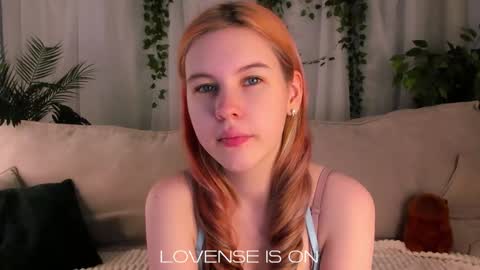 Snapshot of bezuya chatting on October 2025 01:28:01 AM Eliz online show from October 2025 01:28:01 AM